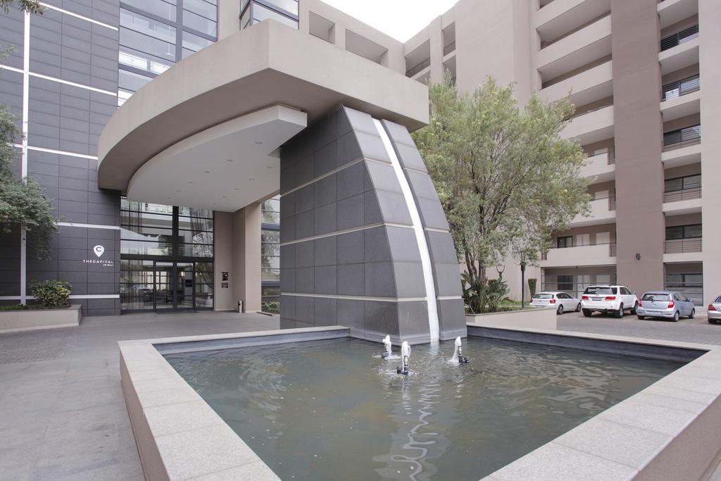 The Capital 20 West Apartment Johannesburg Exterior photo